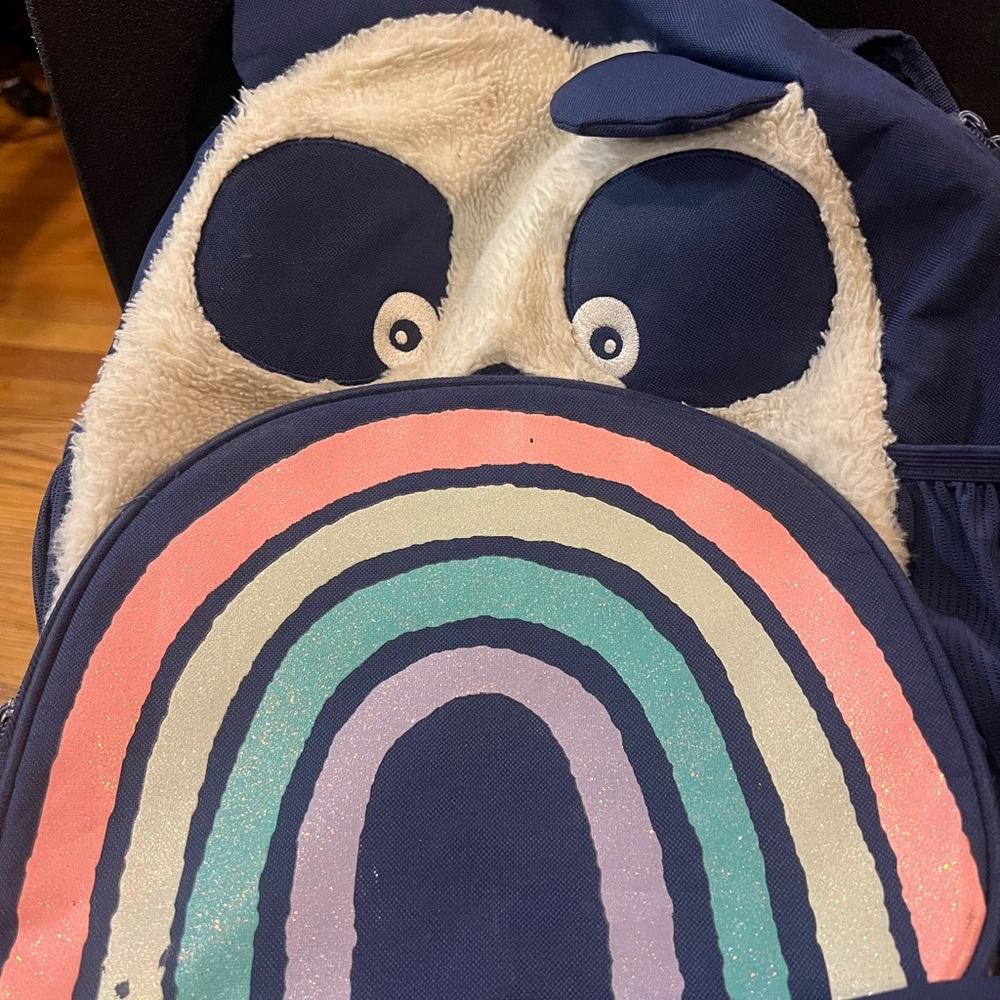 Panda back pack - Picture 6 of 6